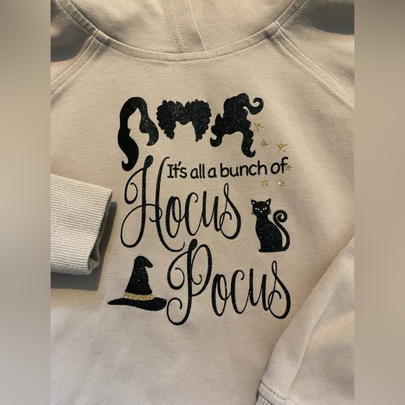 Girl’s sweatshirt Hocus pocus  size l 10/12 - Picture 2 of 4